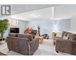 28 REBECCA DRIVE - 19