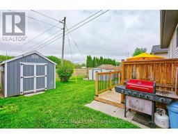 28 REBECCA DRIVE - 33