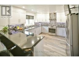 10 EVERGREEN COURT - 12