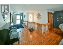 10 EVERGREEN COURT - 4