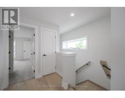 20 - 1570 CORONATION DRIVE - 17