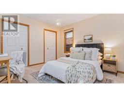 90 SUNNYSIDE DRIVE - 20