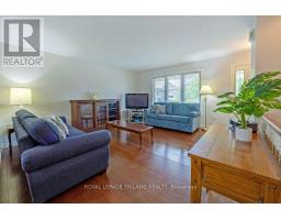 106 HAGERMAN CRESCENT - 6