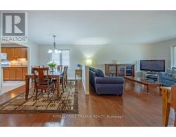 106 HAGERMAN CRESCENT - 7