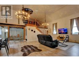 8198 LITTLEWOOD DRIVE - 11