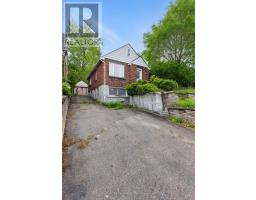 784 ADELAIDE STREET N - 2
