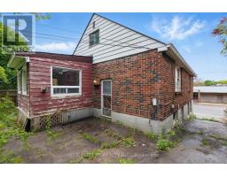 784 ADELAIDE STREET N - 31