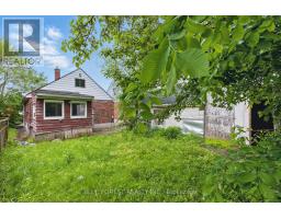 784 ADELAIDE STREET N - 34