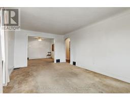 784 ADELAIDE STREET N - 5