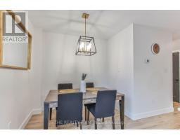 52 - 51 SHOLTO DRIVE - 27