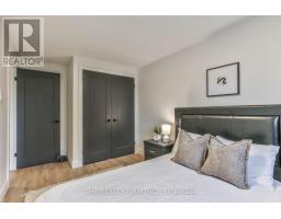 52 - 51 SHOLTO DRIVE - 34