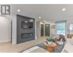 52 - 51 SHOLTO DRIVE - 9