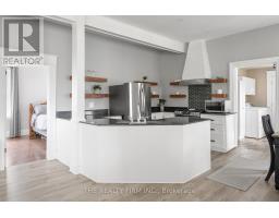 718 LORNE AVENUE - 10