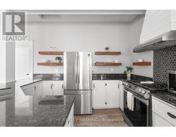 718 LORNE AVENUE - 11