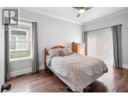 718 LORNE AVENUE - 18