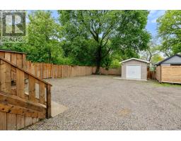 718 LORNE AVENUE - 33