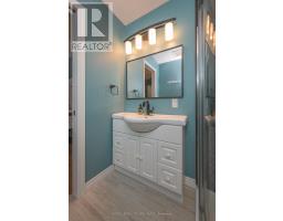 64 BLANCHARD CRESCENT - 29