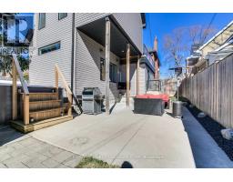 239 TECUMSEH AVENUE E - 41