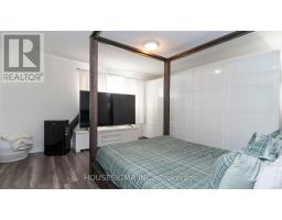47 - 1443 HURON STREET - 14