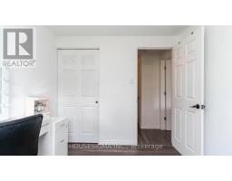 47 - 1443 HURON STREET - 21