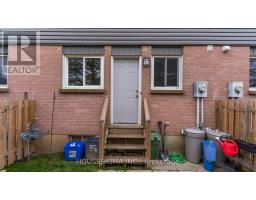 47 - 1443 HURON STREET - 29