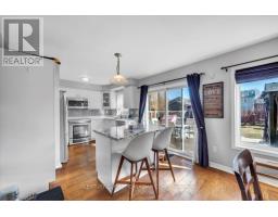 201 POWELL ROAD - 14