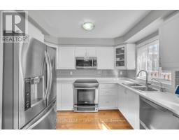 201 POWELL ROAD - 16