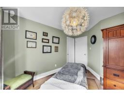 201 POWELL ROAD - 24