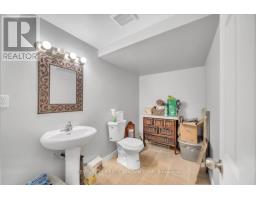 201 POWELL ROAD - 41