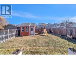 201 POWELL ROAD - 42