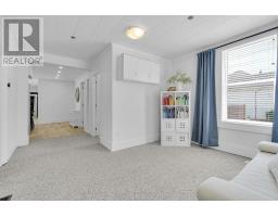 83 JOHN STREET W - 17