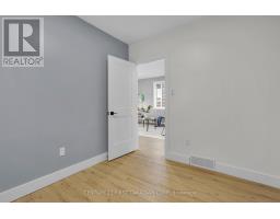 128 ADELAIDE STREET N - 16