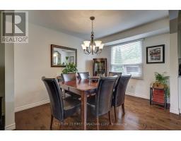 116 DOWNING CRESCENT - 10