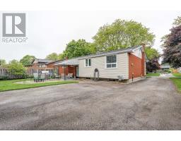 116 DOWNING CRESCENT - 37