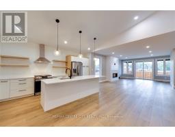 195 ESSEX STREET - 10