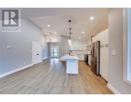 195 ESSEX STREET - 9