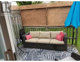 16 - 601 GRENFELL DRIVE - 22