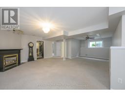 54 - 145 NORTH CENTRE ROAD - 20