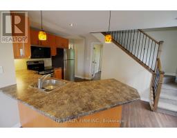 15 FORBES STREET - 11