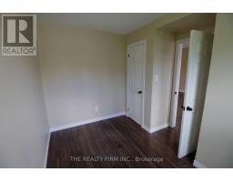 15 FORBES STREET - 16