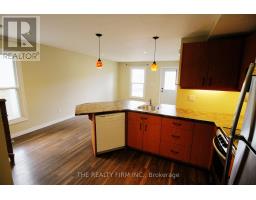 15 FORBES STREET - 7
