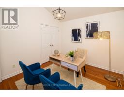26 - 1502 WARBLER WOODS WALK - 9