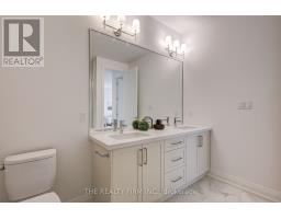 4 - 85 FOREST STREET - 18