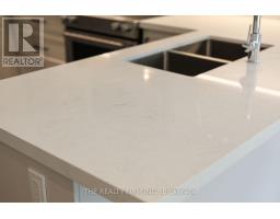 4 - 85 FOREST STREET - 36
