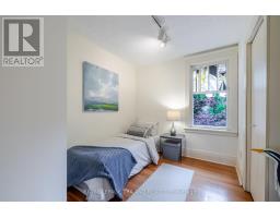 424 GROSVENOR STREET - 32