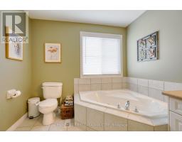 941 BARCLAY ROAD - 26