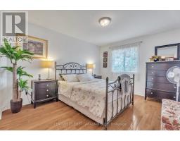 941 BARCLAY ROAD - 27