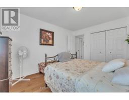 941 BARCLAY ROAD - 28