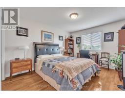941 BARCLAY ROAD - 29