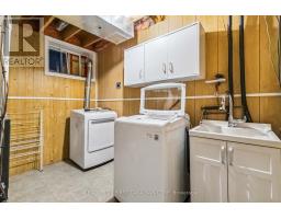 59 - 9 AILSA PLACE - 25
